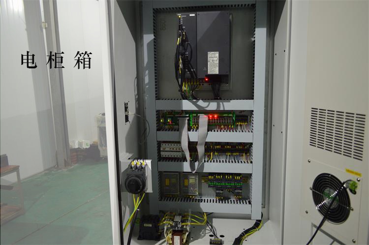 1060硬軌加工中心電柜箱 1060硬軌加工中心電柜箱
